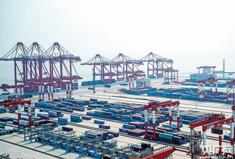 上海浦東 深化自貿(mào)試驗區(qū)建設，當好全面深化改革探路尖兵