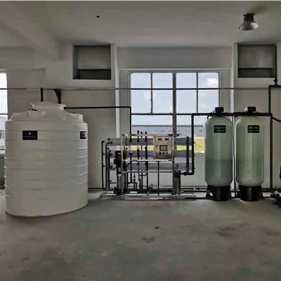 上海小型純水機 輝月廠家直供實驗室用純水，貿易首選合作伙伴
